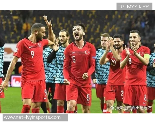 精彩足球比赛分数揭晓赛场上演绝妙对决与惊心动魄的瞬间